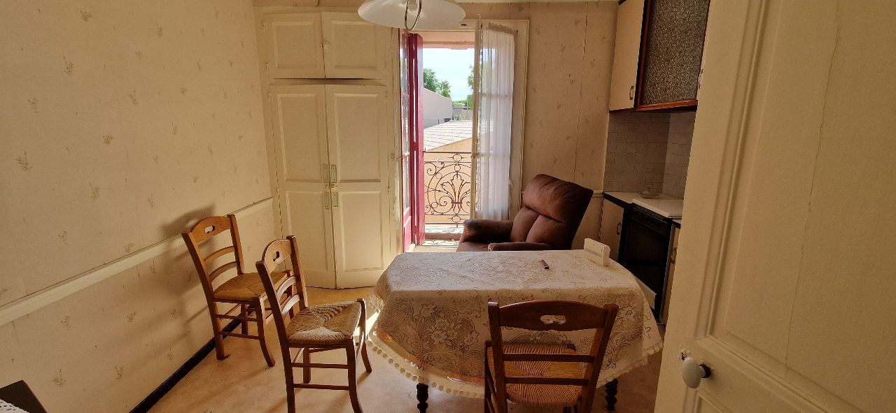 MARGON Maison de village avec garage et comble 4