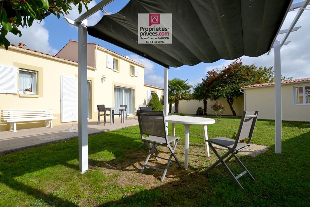 LUCON Maison 4 pièce(s) 104 m2 2