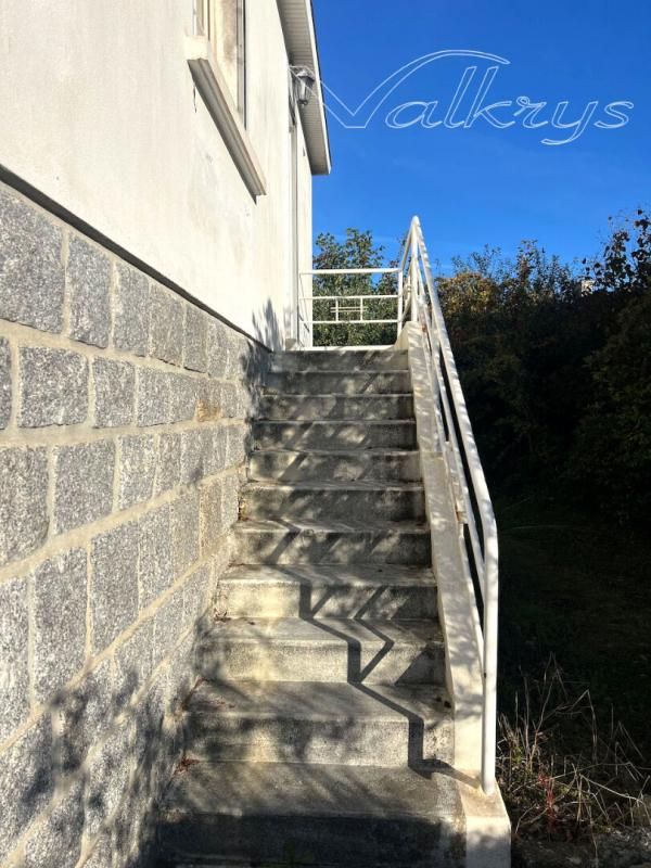 MOELAN-SUR-MER Maison de bourg Moëlan sur Mer 7 P 105 m2 - Jardin arboré 650 m2 3