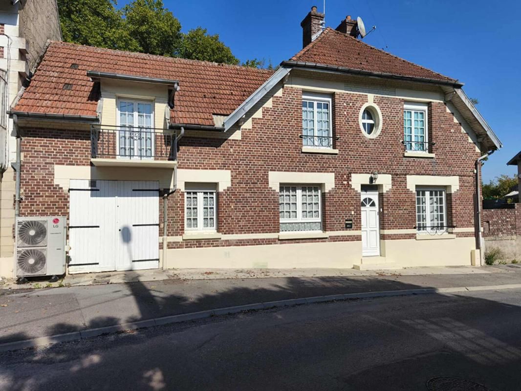 GUNY Maison Guny 5 pièce(s) 155 m2 1