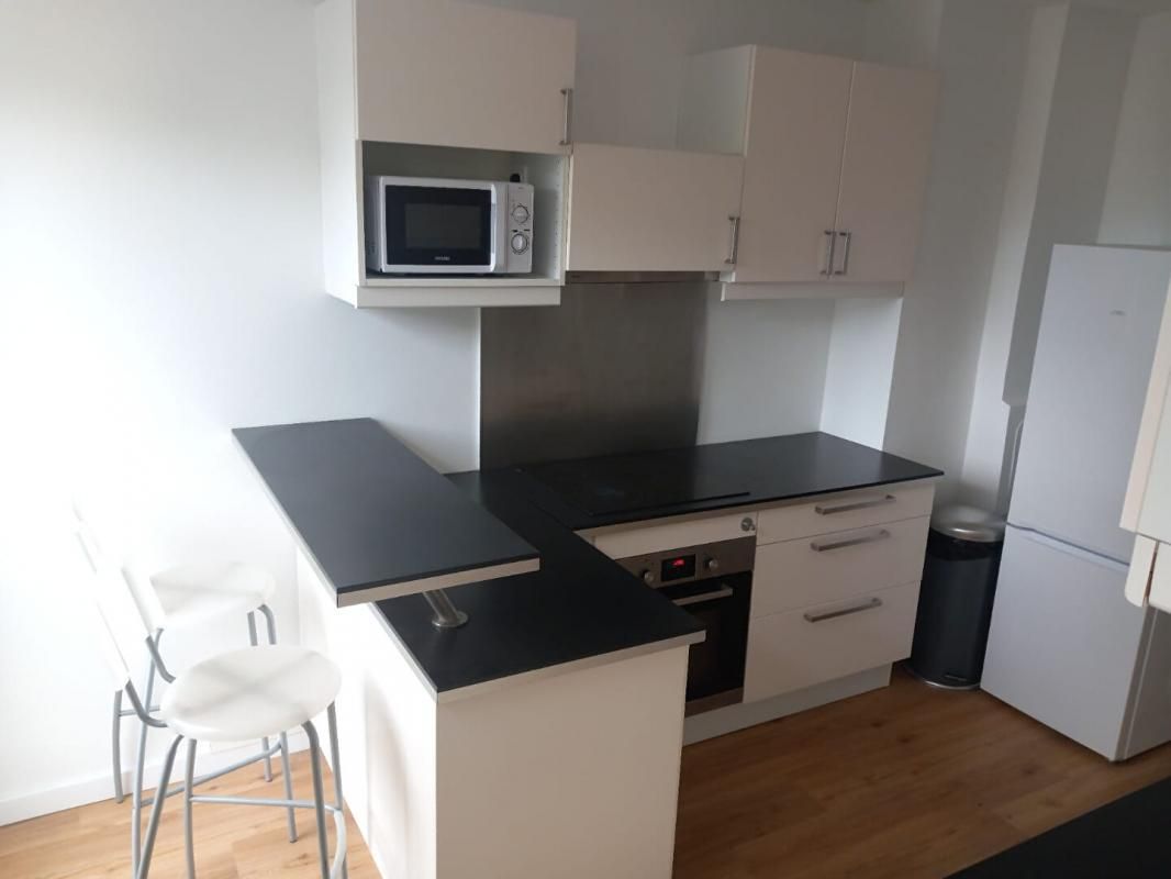 LILLE Appartement Lille 3 pièce(s) 68 m2, 2/3 chambres, cave 4