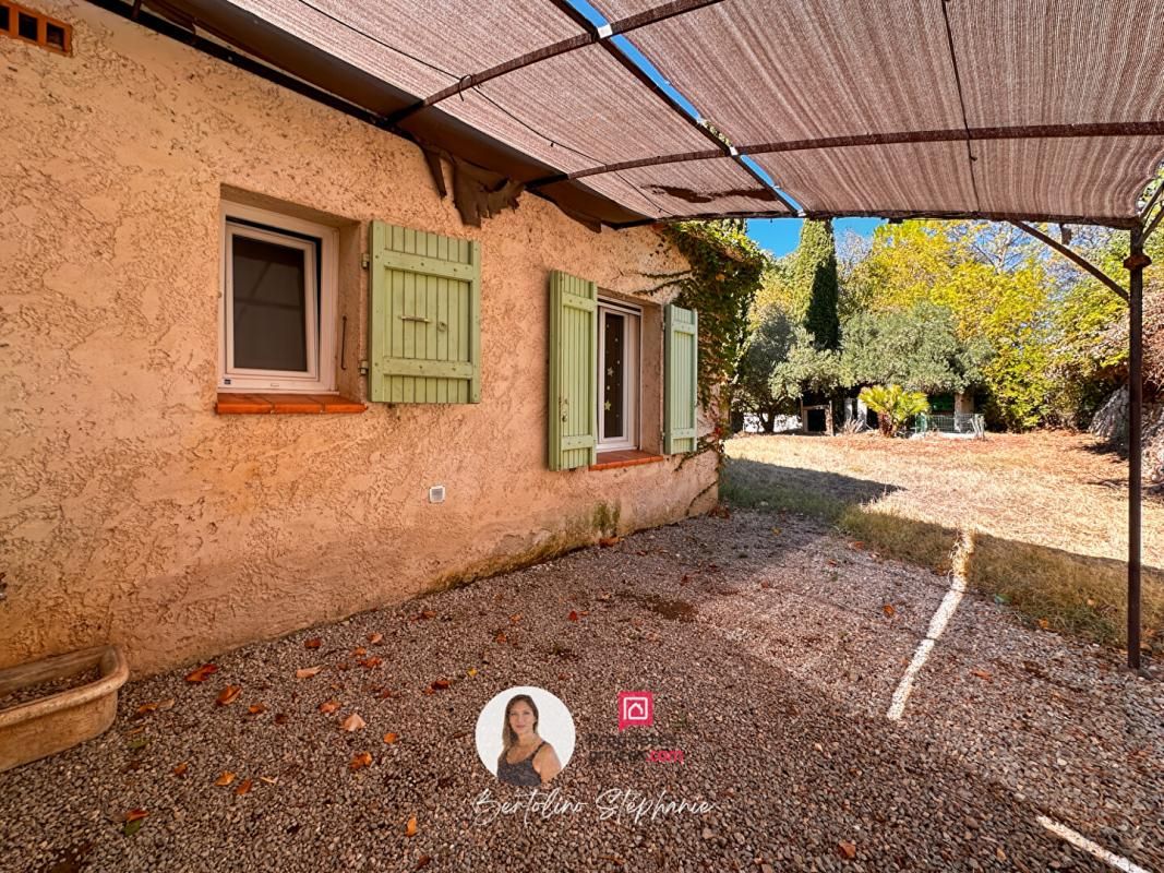 DRAGUIGNAN Maison  5 pièces 138m2- 864 m2 3