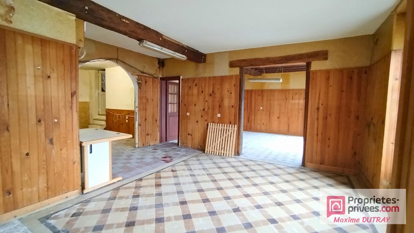 MAZIERES-DE-TOURAINE Ensemble immobilier 350m² 2