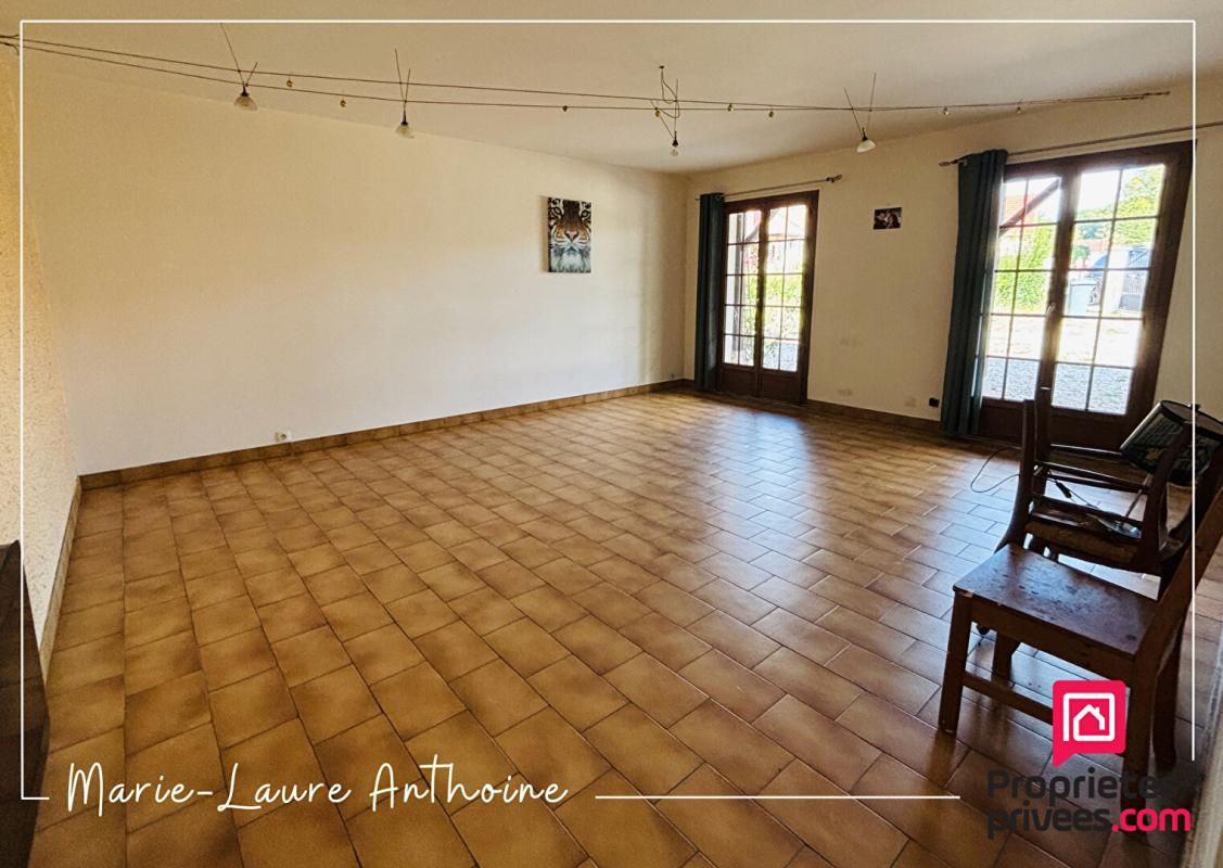 PIERRE-DE-BRESSE Maison Pierre De Bresse 4 pièce(s) 88 m2 3