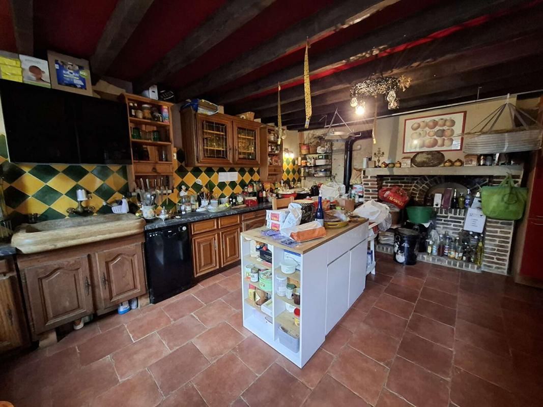 MORTAGNE-AU-PERCHE Propriété équestre Proche Mortagne Au Perche 195 m2 + 29 hectares de terrain 4