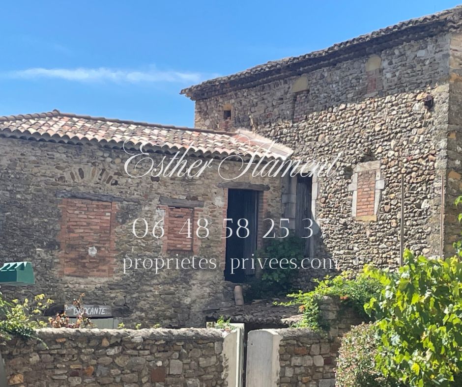 SAINT-JULIEN-DE-CASSAGNAS Maison en pierre à restaurer, 268 m² de potentiel 1