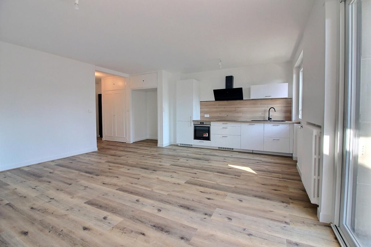 BRIVE-LA-GAILLARDE Appartement T3 rénové avec terrasse - Brive centre quartier Lycée - 169 900 euros 1