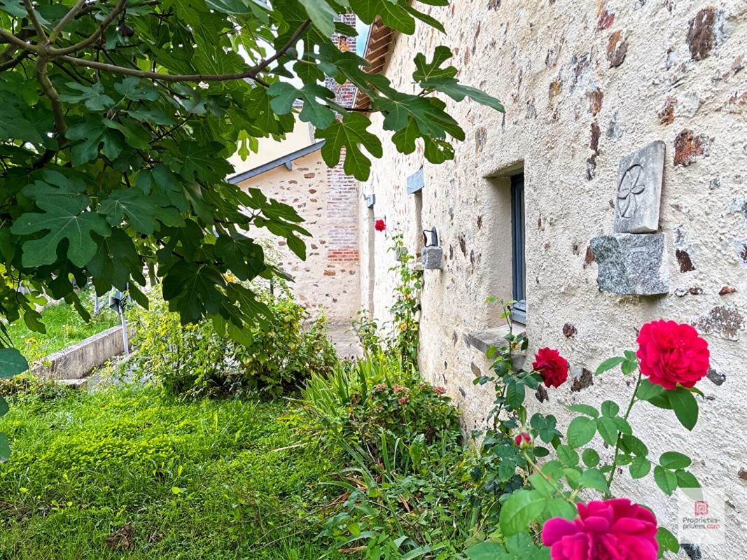 MAISONCELLES-DU-MAINE Maison Maisoncelles Du Maine 7 pièce(s) 111.84 m2 3