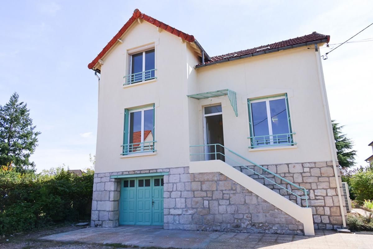 COSNE-COURS-SUR-LOIRE Maison Cosne Cours Sur Loire 5 pièce(s) 128 m2 2