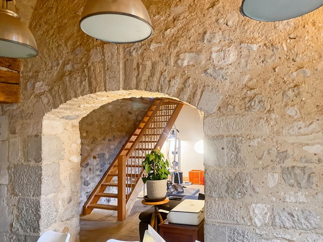 LES HOPITAUX-VIEUX Corps de ferme 500 m2 Avec partie a rénover 1