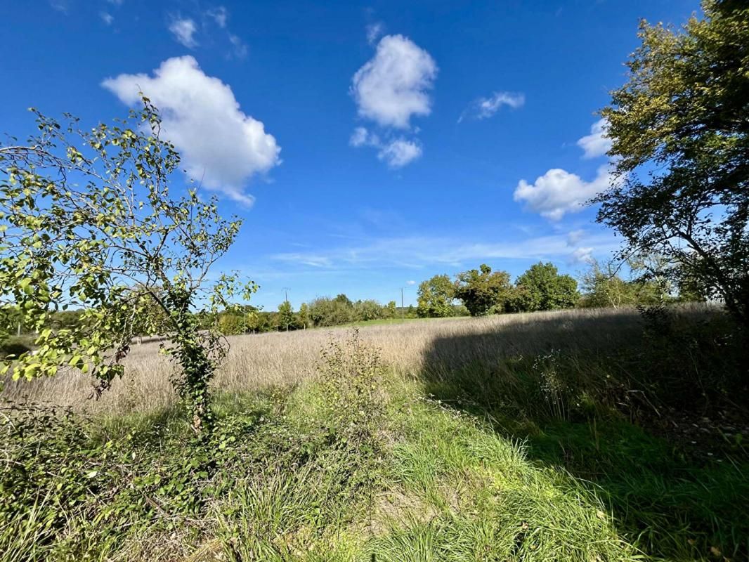 BOURDEILLES Terrain Bourdeilles 3027 m2 3