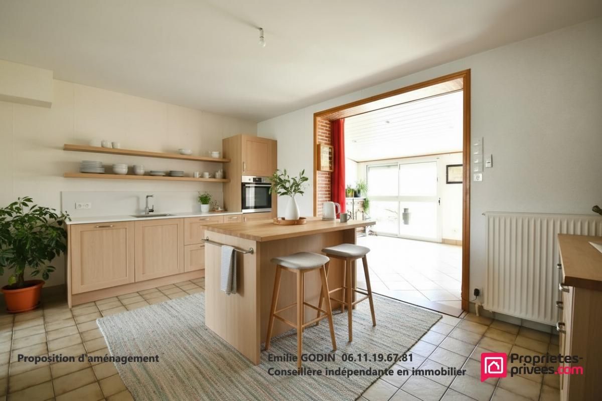 MAULEVRIER Maison  6 pièce(s) 107 m2 4