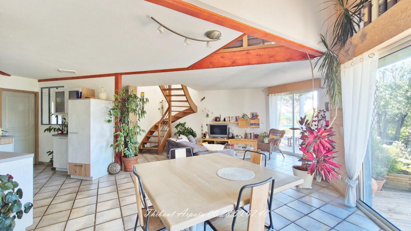 GINASSERVIS Maison d'architecte en ossature bois 140 m²  habitables -Terrain 2 318 m² - Ginasservis (83560) 4