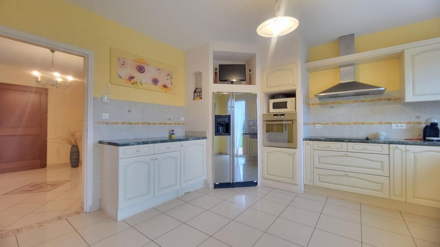 AVRILLE Maison 6 pièces167 m2 4