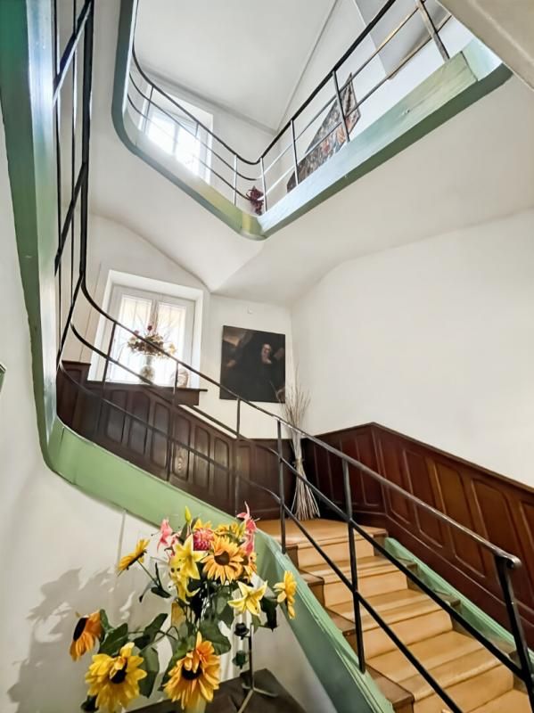 Arbois - Maison de Ville - 335 m2 - 6 chambres  en coeur de ville