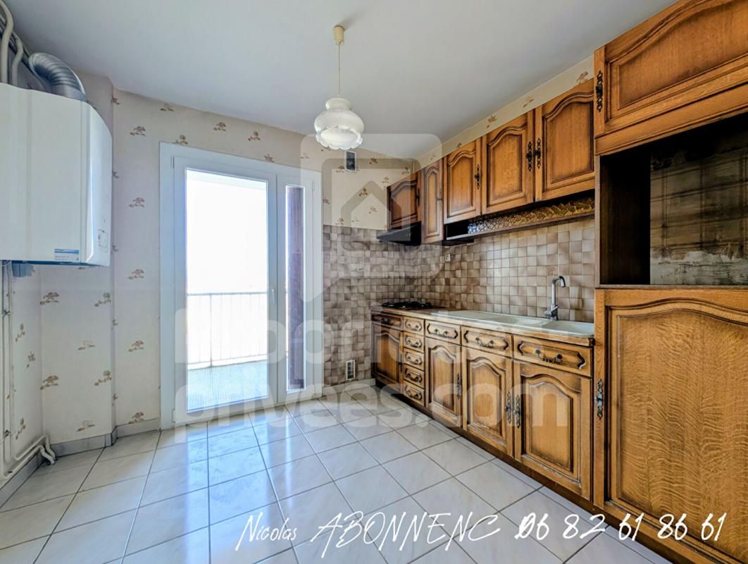ECHIROLLES Appartement Echirolles 2 pièce(s) 42 m2 2
