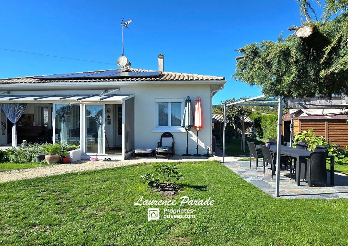 PINEUILH Maison plain pied avec piscine et carport, abris, puit 3