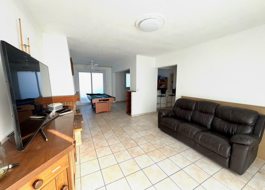 CHELLES Maison familiale 6 pièces ? 162 m² sur 3 niveaux ? Terrain 670 m² 3