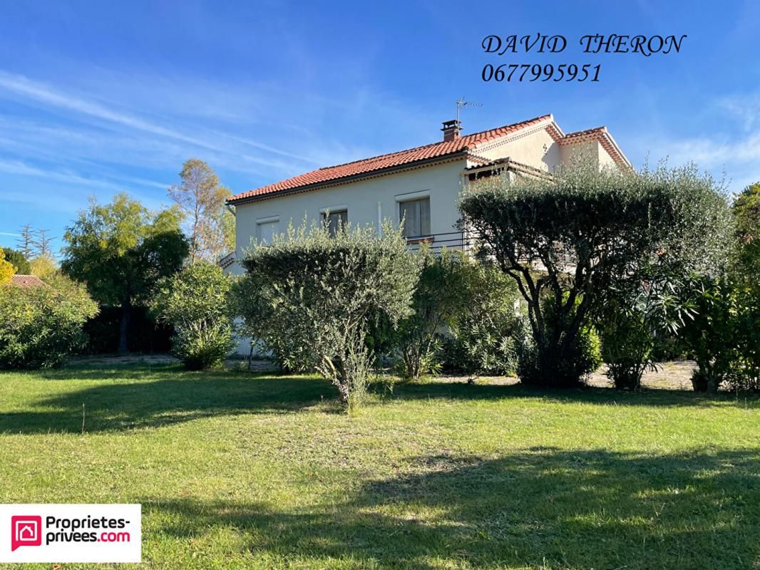 SAINT-PRIVAT-DES-VIEUX Maison  9 pièce(s) 139 m2 1