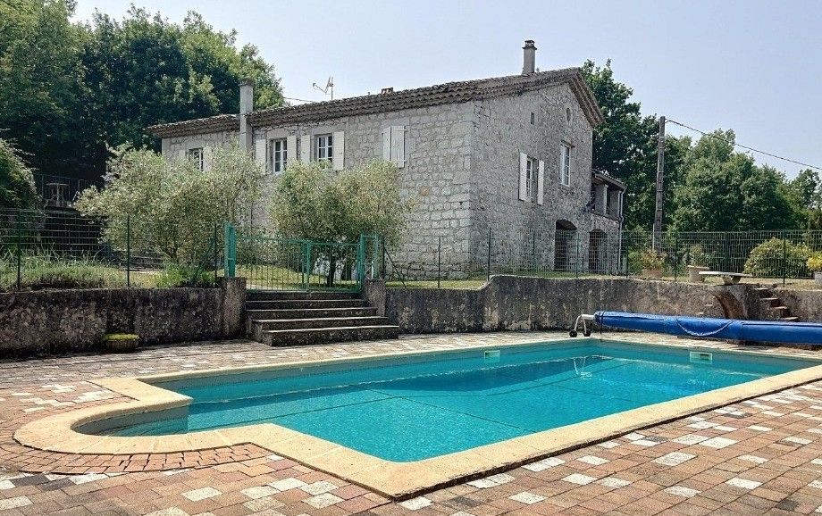 BALAZUC Maison en pierre - Élégance et authenticité 440 000 EUROS 4