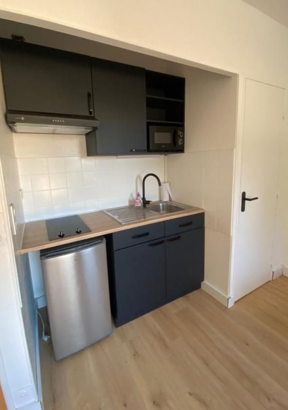 PERIGUEUX A vendre appartement type studio en centre-ville de Périgueux 24000 3