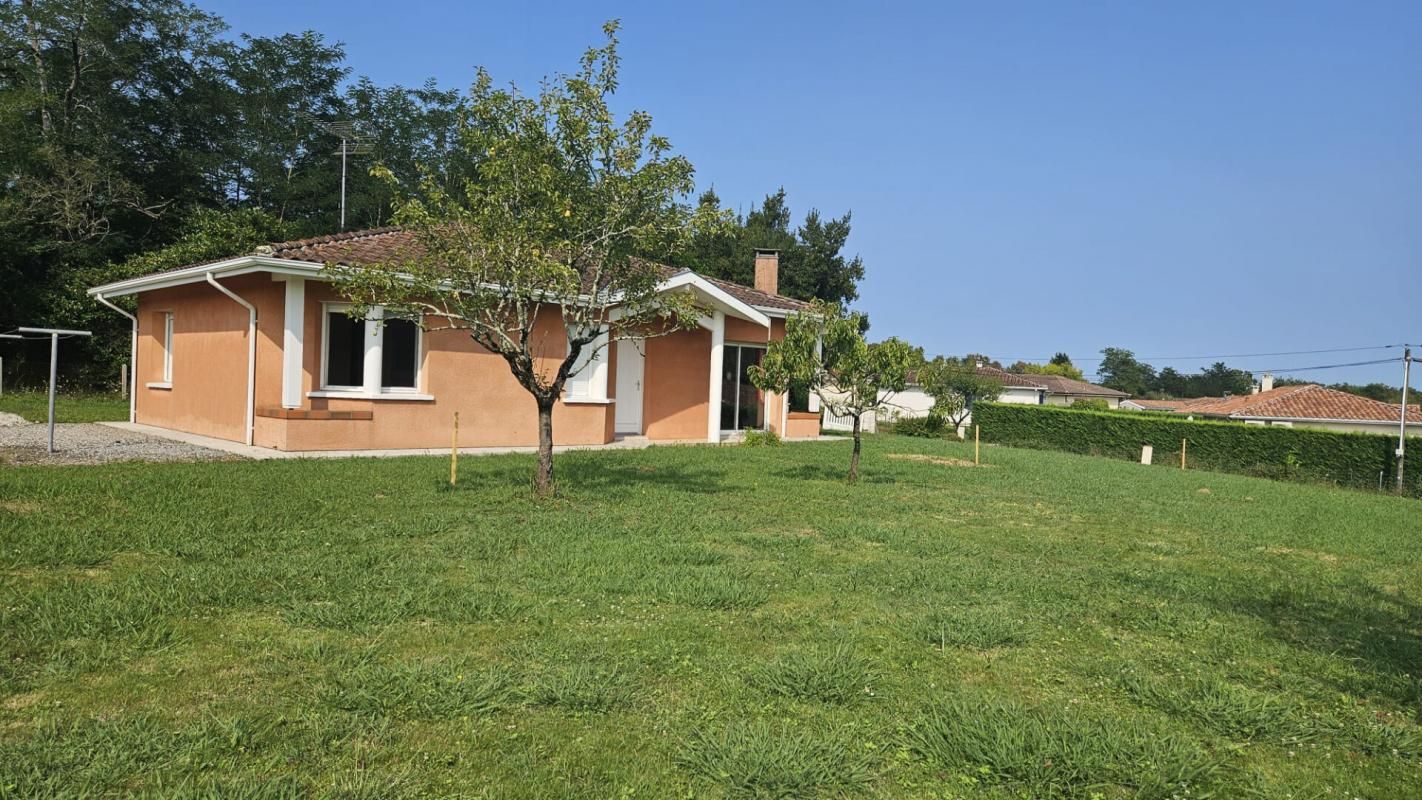 POUILLON Maison Pouillon 3 pièce(s) 84 m2 sur terrain 1500 m2 2