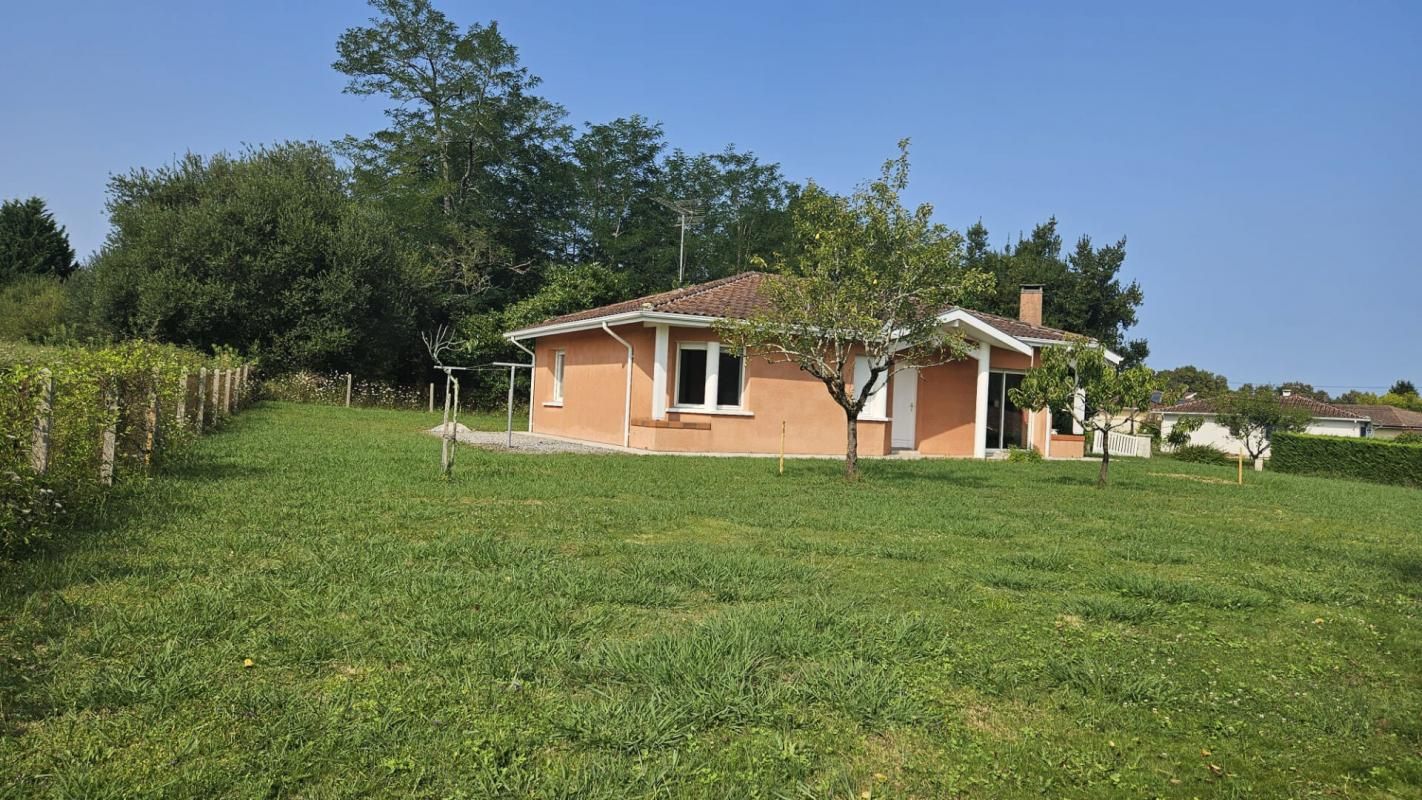 POUILLON Maison Pouillon 3 pièce(s) 84 m2 sur terrain 1500 m2 3