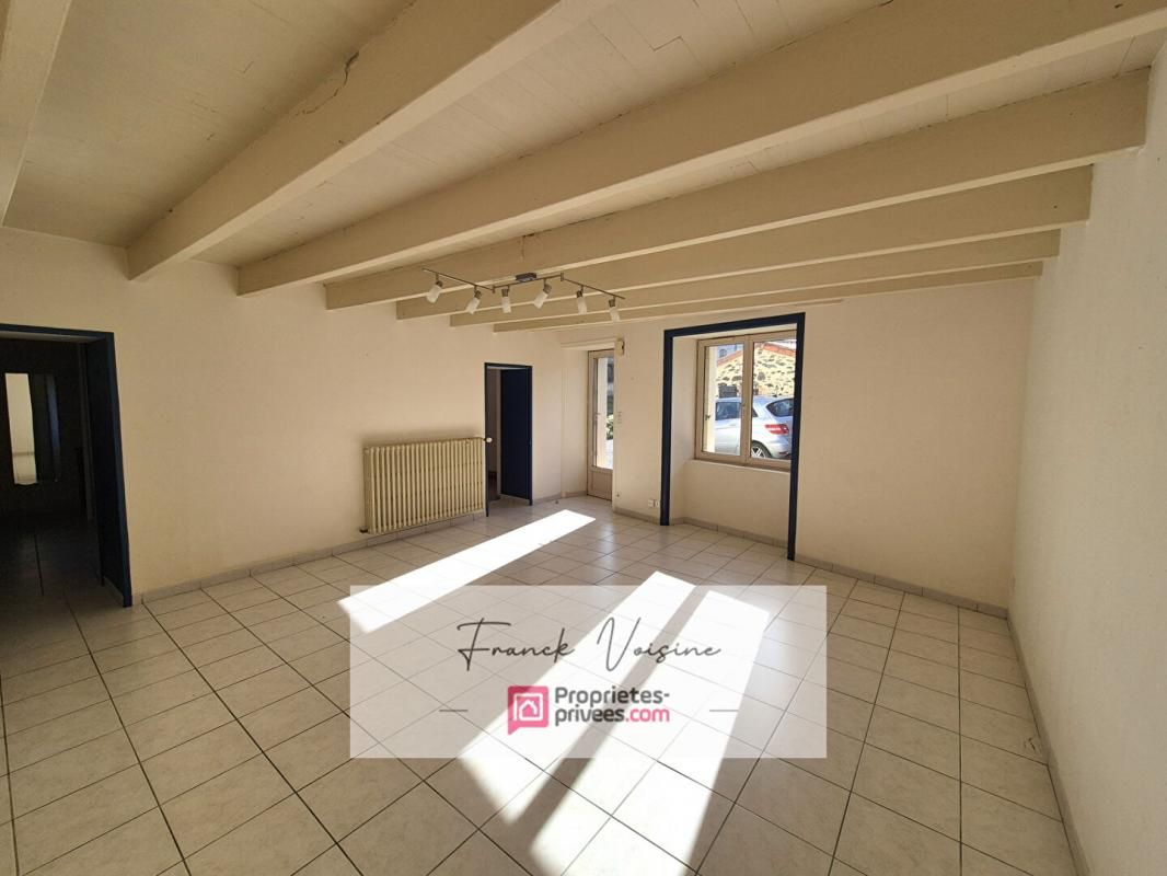 LE BOUPERE A VENDRE au Boupère, Maison de 111 m2 env avec 4  chambres sur un terrain de 750 m2 env 2