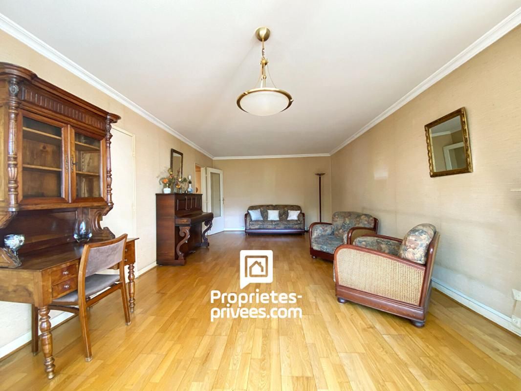 L'HAY-LES-ROSES Appartement L Hay Les Roses 4 pièce(s) 87.93 m2 2