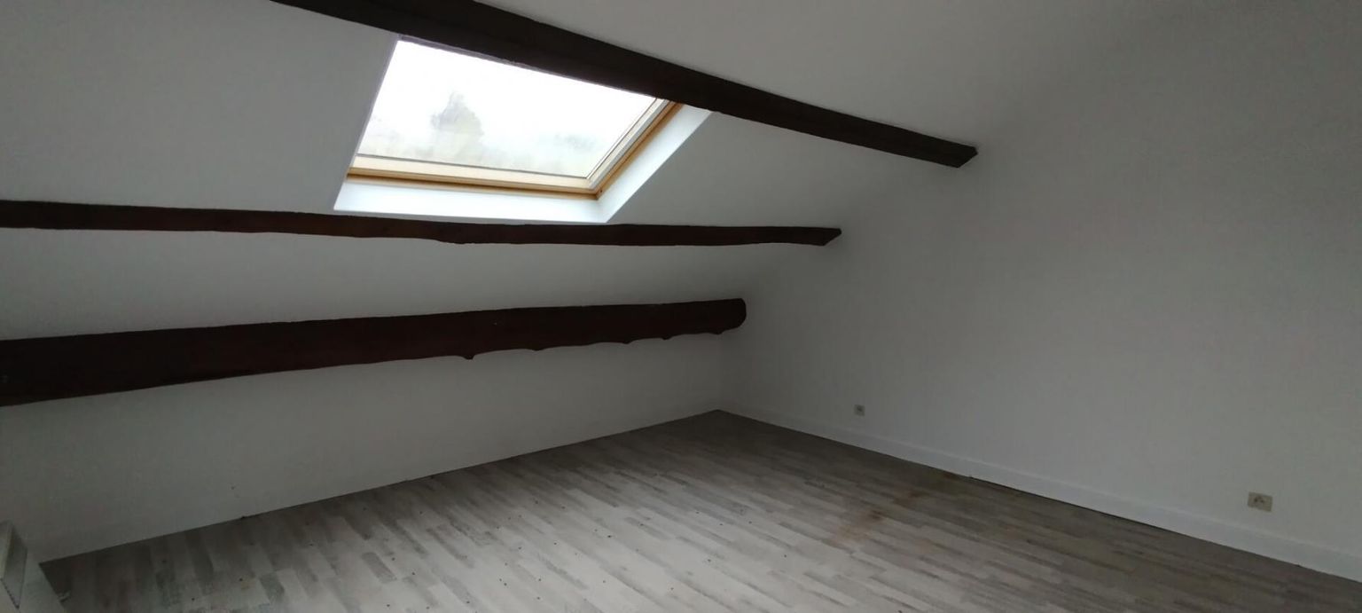 DIJON 21320 POUILLY EN AUXOIS - IMMEUBLE MIXTE, COMMERCE LIBRE ET LOGEMENT 157 m² 4