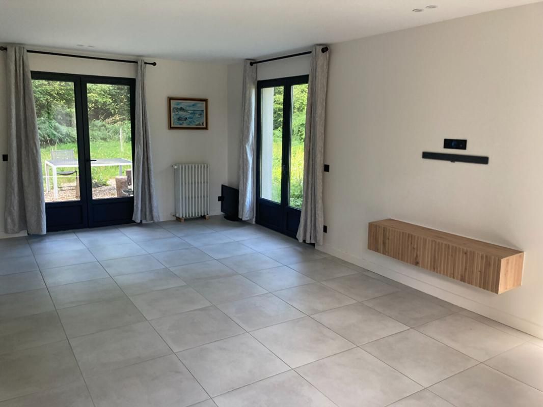 LE COUDRAY-SAINT-GERMER Proche Gisors et Gournay maison Neuve 112 m²  3 chambres sur 987 m² 3
