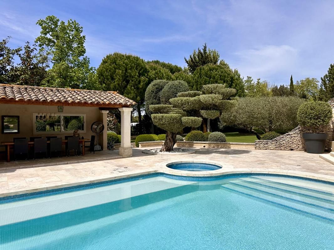 À vendre - Propriété d'exception aux portes de Saint-Rémy-de-Provence