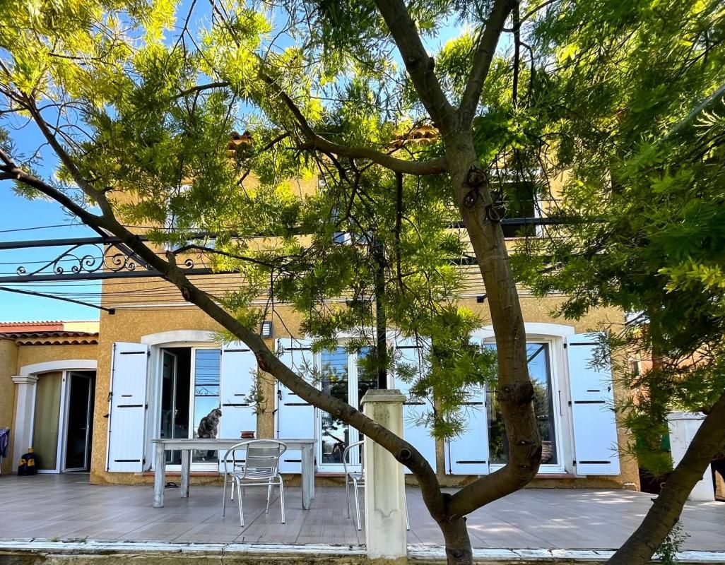 VITROLLES Maison Vitrolles 4 pièces 111 m² 1