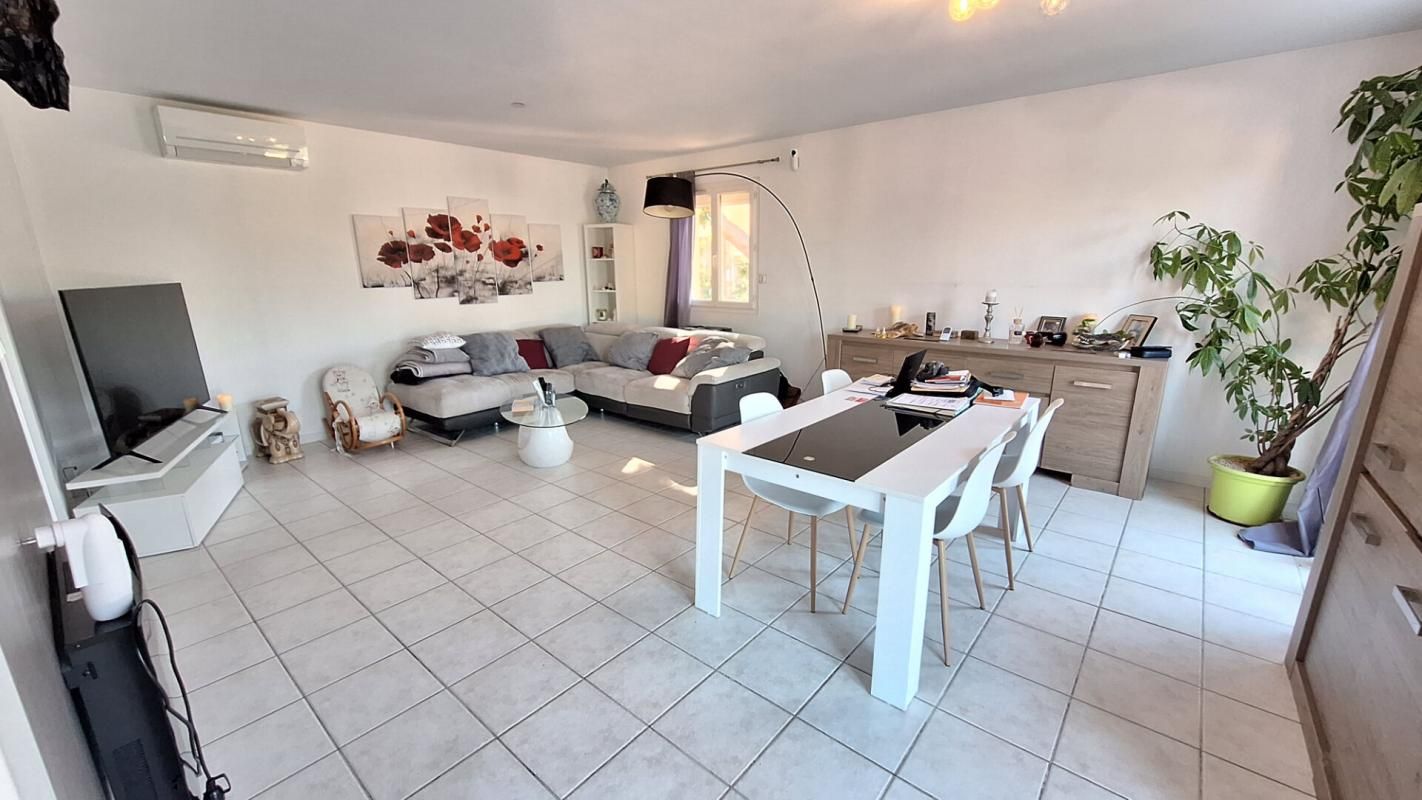 VITROLLES Maison Vitrolles 4 pièces 111 m² 4