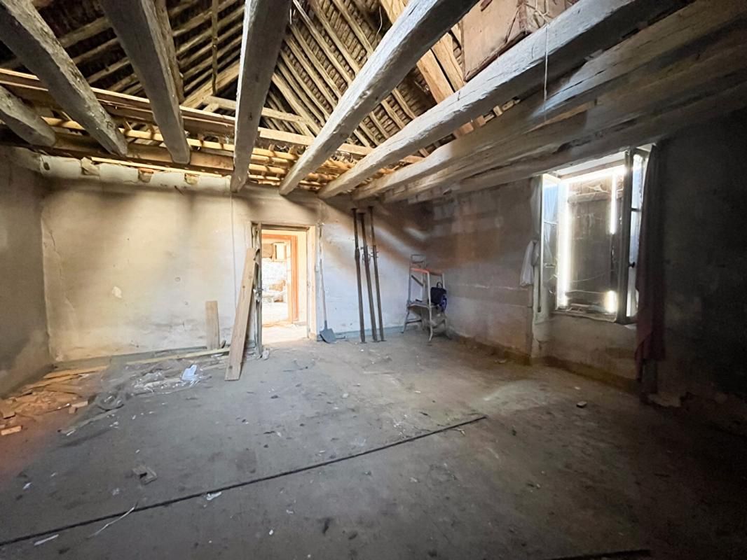 CHEZELLES Maison Chezelles 2 pièce(s) 70 m2 2