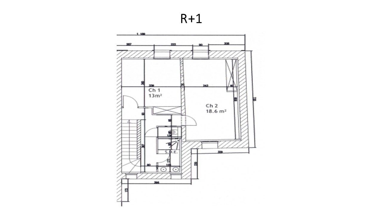 GUERMANTES Maison totalement rénové à Guermantes 6 pièce(s) 106 /122m2 4