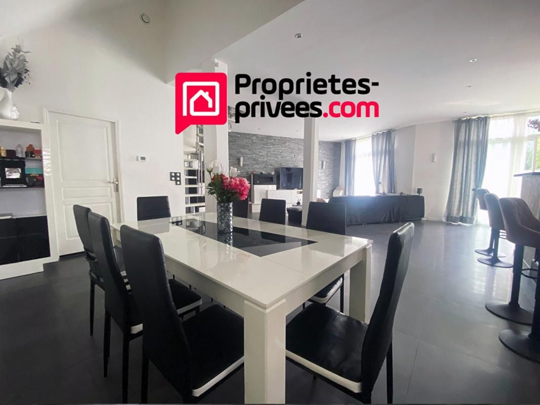 Maison Le Plessis Robinson 5 pièce(s) 154.32 m2