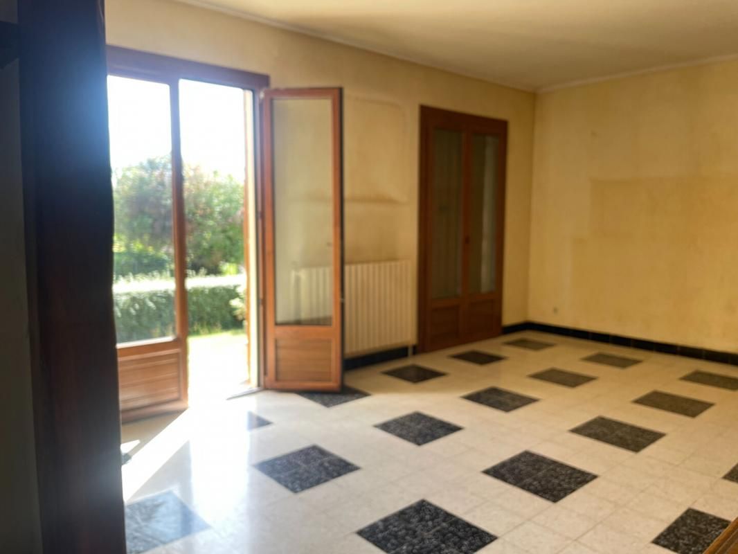 CHAUNY maison 4 pièces avec terrain 4