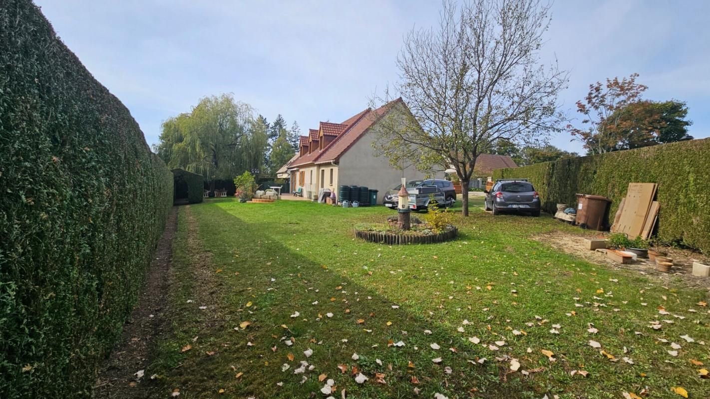 BAZAINVILLE Bazainville / Maison familiale idéalement située / 5 chambres 4