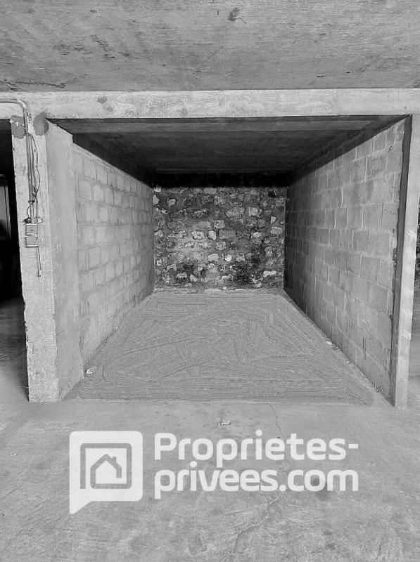 NEUILLY-SUR-SEINE Neuilly sur Seine Vente place de parking boxable  12m2 1