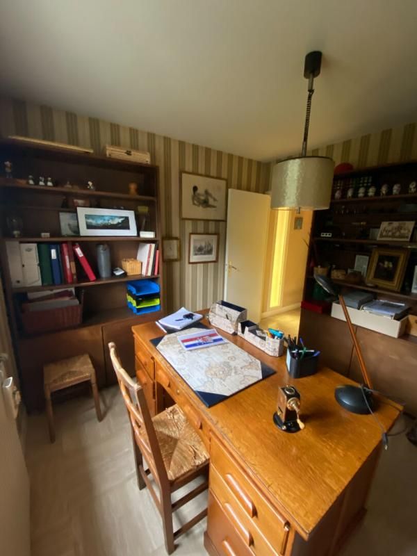 CLECY Maison  9 pièce(s) 291 m2 3
