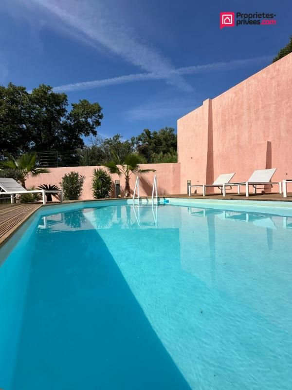 VIDAUBAN À vendre  - Maison contemporaine avec piscine à Vidauban - 2
