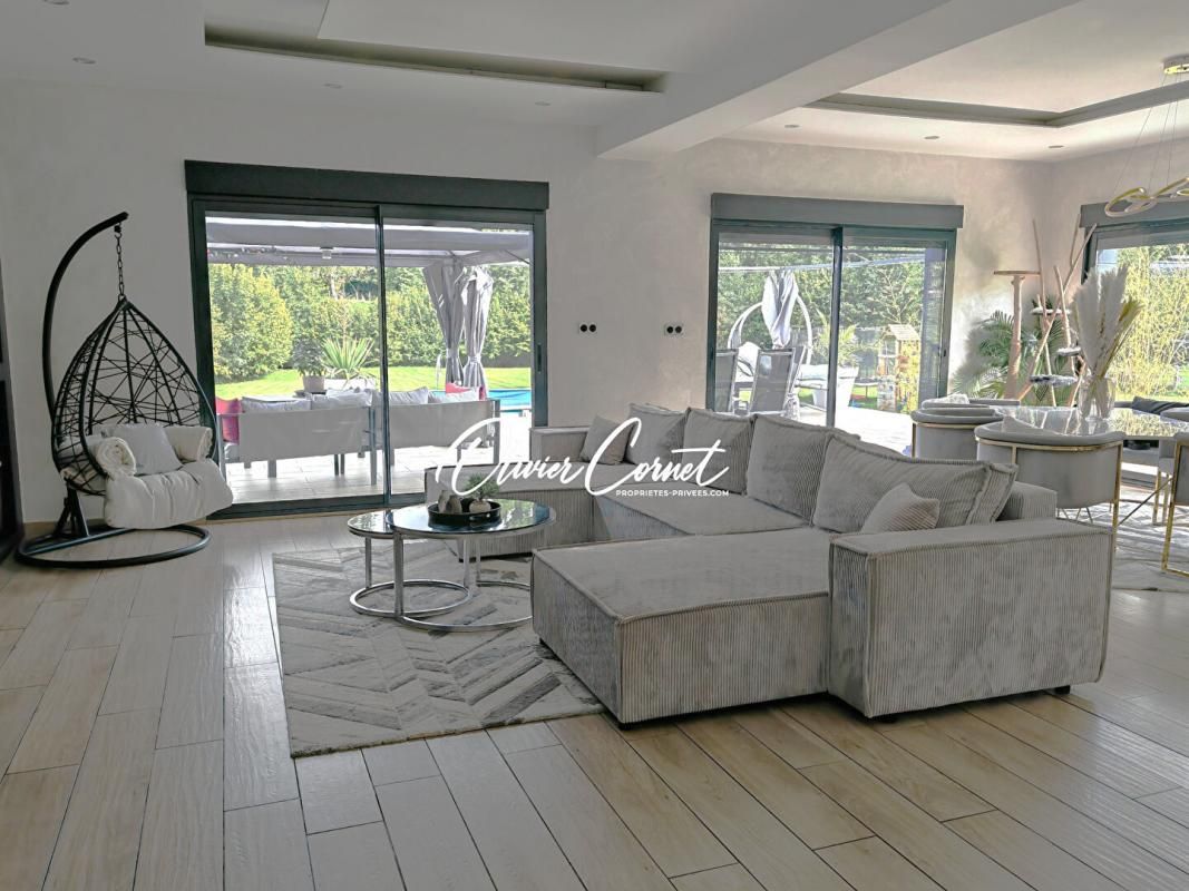 NOGENT-LE-ROTROU Maison entièrement rénovée Nogent Le Rotrou 137 m2 1