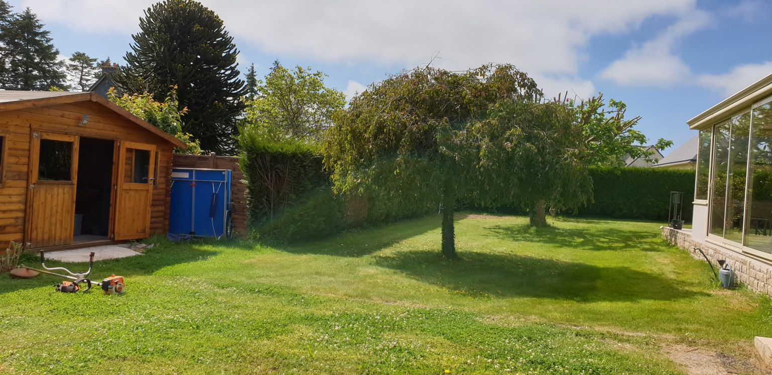 CLEGUER Belle maison traditionnelle de 1997 (125m2) dans le Morbihan (5 min de Plouay - 20 min de Lorient) avec terrain constructible - 364 000 3