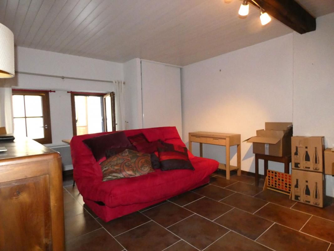 CORGNAC-SUR-L'ISLE Maison 75 m2 / 2 chambres / ascenseur 2