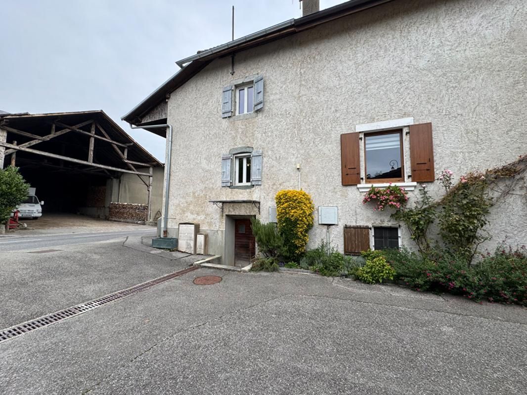 DRAILLANT DRAILLANT Maison 70 m2 Stationnements sous-sol comble aménageables (74550) 1