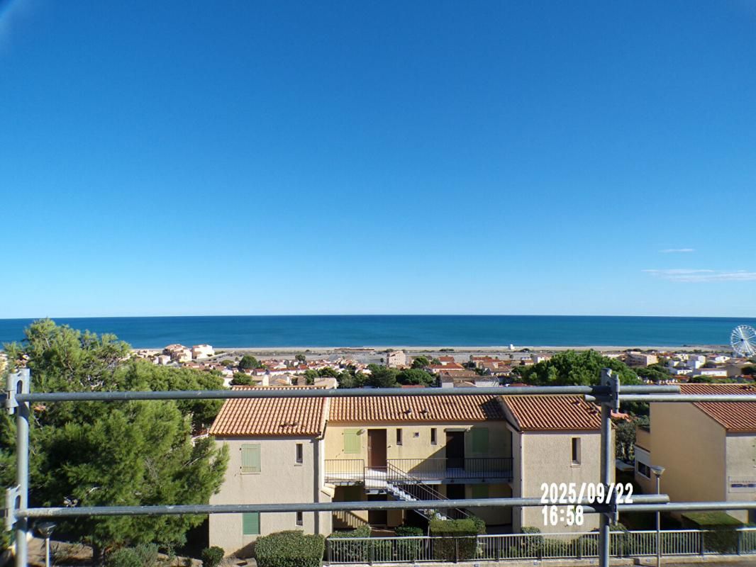 SAINT PIERRE LA MER Appartement Saint Pierre La Mer 3 pièce(s) 64 m2 - VUE MER 4