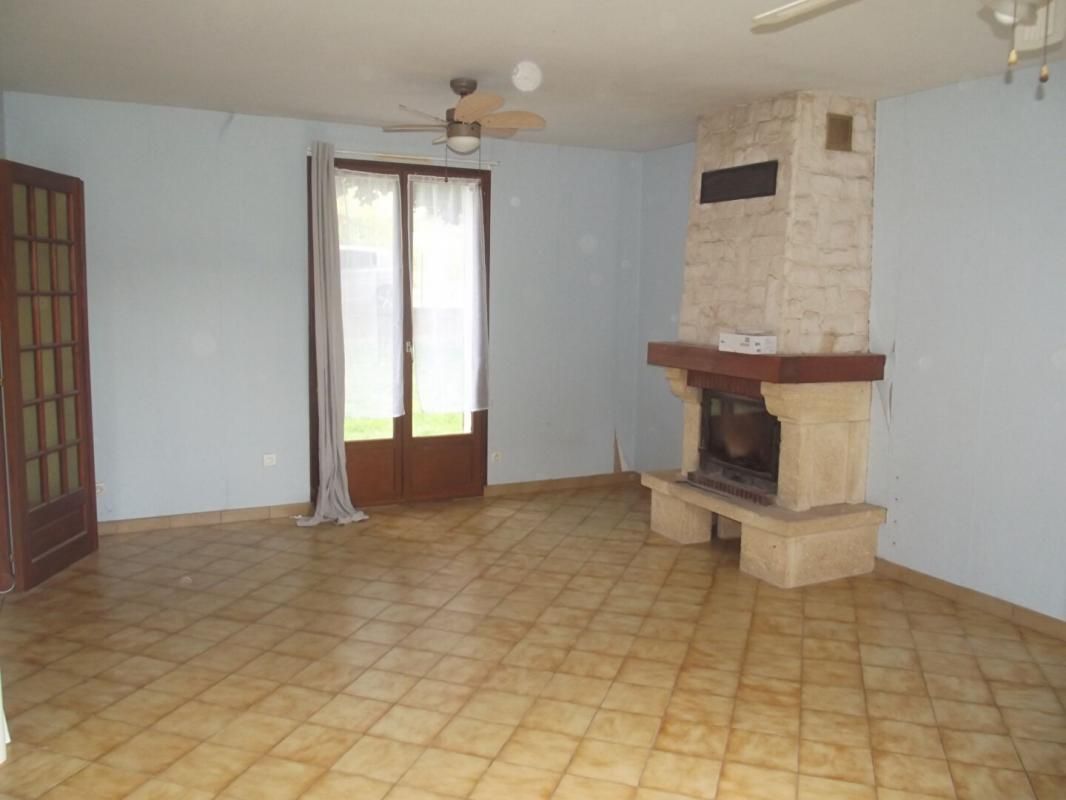 PRUGNY Belle maison plain pied 2