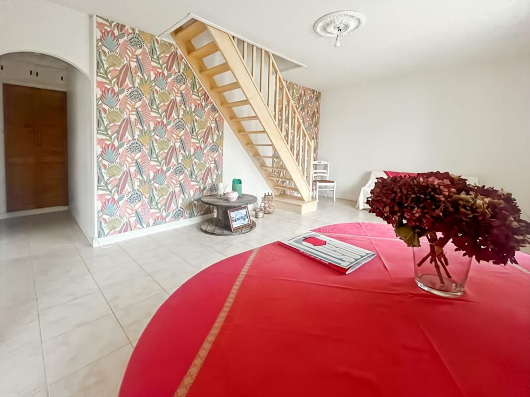 SAINT BREVIN L'OCEAN Maison Saint Brevin L Ocean 3 pièce(s) 52 m2 utile PLACE COMMERCES A PIED 2