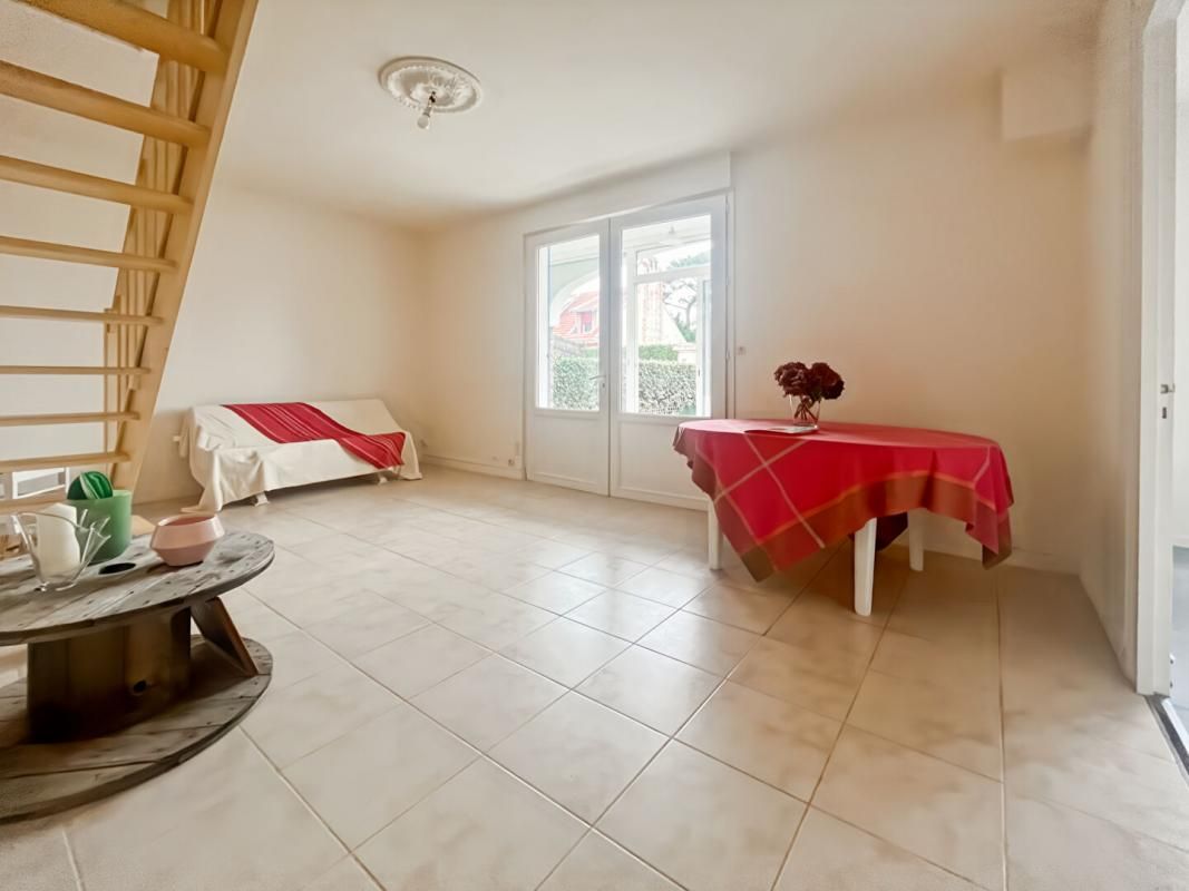 SAINT BREVIN L'OCEAN Maison Saint Brevin L Ocean 3 pièce(s) 52 m2 utile PLACE COMMERCES A PIED 3